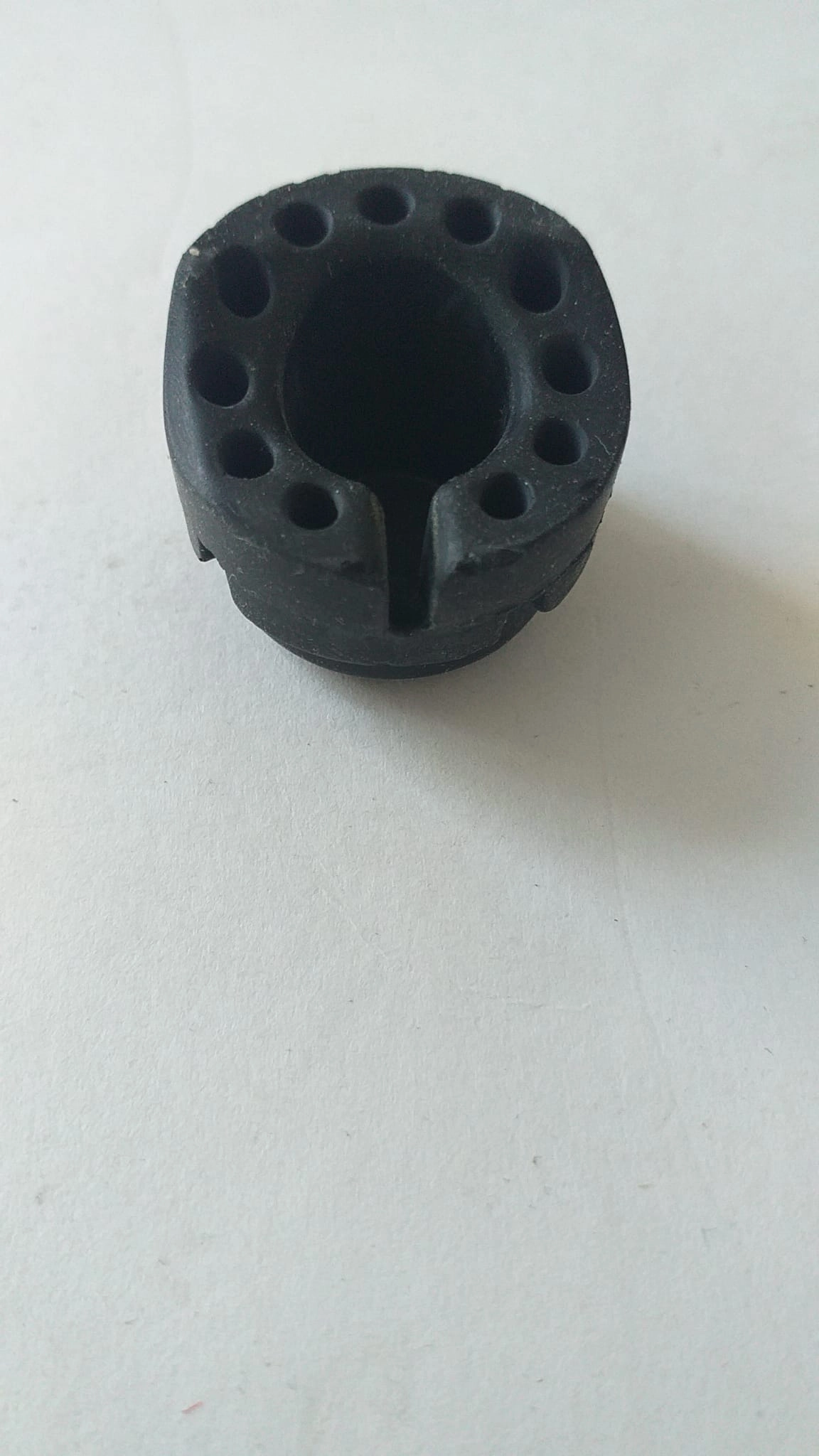 MİELE ORİJİNAL KAUÇUK MOTOR PABUCU (TAKOZU) 2 ADET